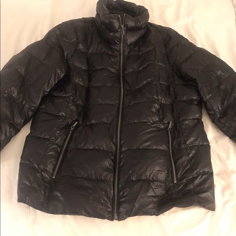Women’s Land’s End winter puffer coat